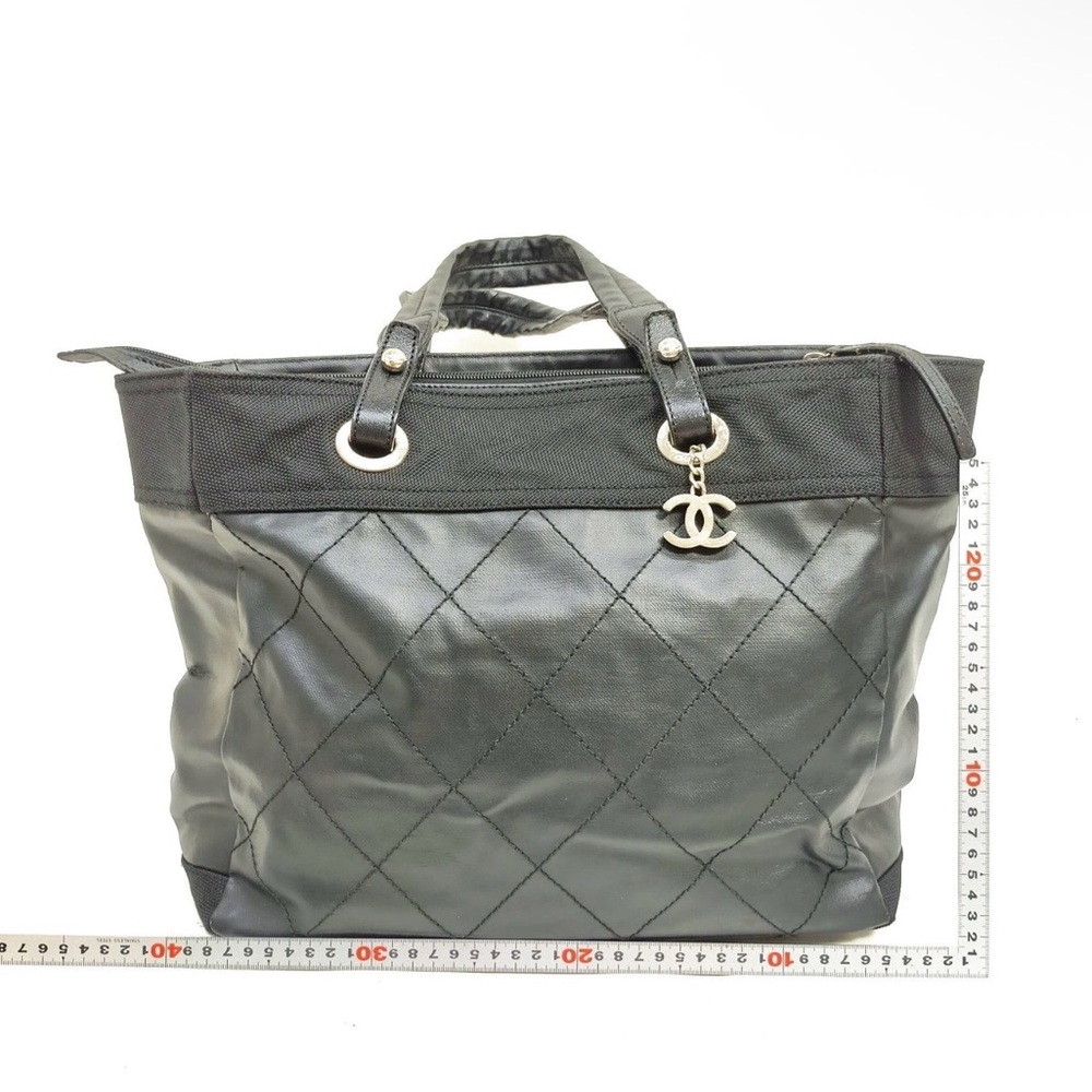 CHANEL Black Quilted Tote Bag